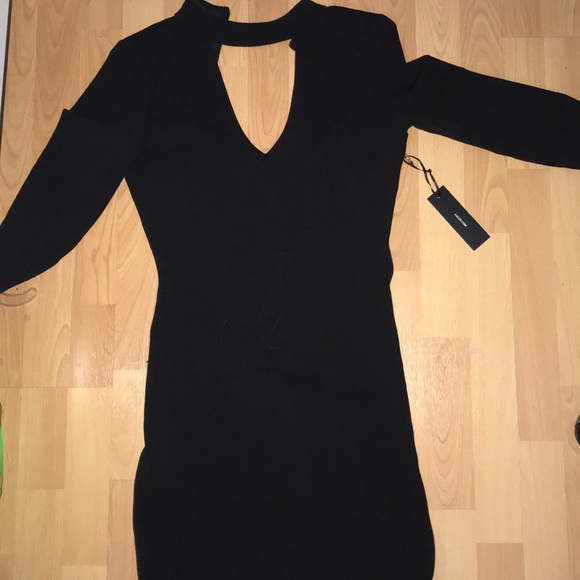 Lulus Dresses & Skirts - Black long sleeve dress